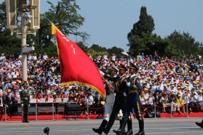 kaiyun官方网站-PSG战术多变，但缺乏实效性支持