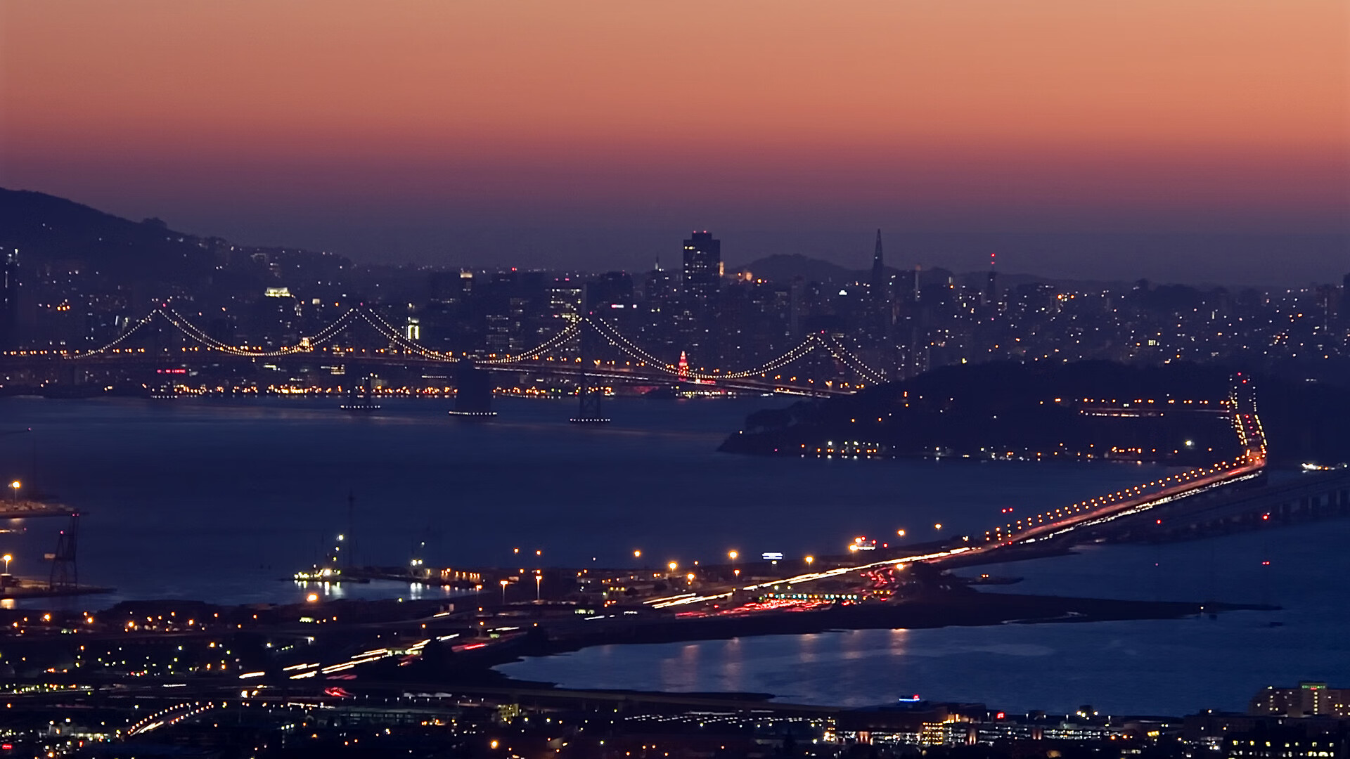 巴雷特：全黑队的进攻引擎，凭借精准传球和快速反击带领球队破敌