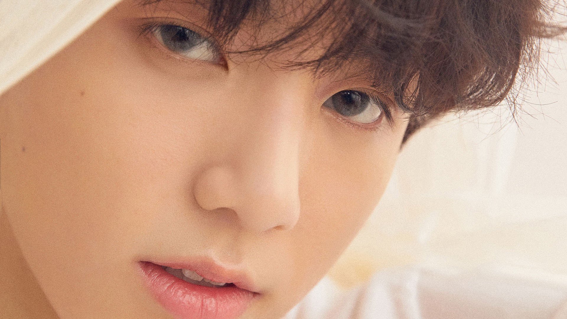 足球运动员利用社交媒体打造个人影响力，拓展多元发展，足球社交是什么